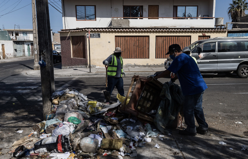 AAC73EA8-A765-4487-BAB4-4F577CD357AE