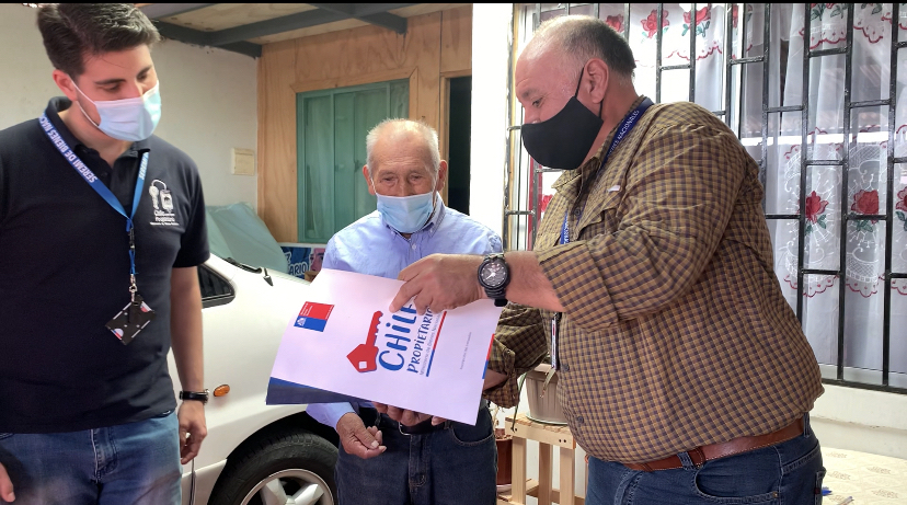 AF425BE8-CB19-4154-B74E-58422FAA010E