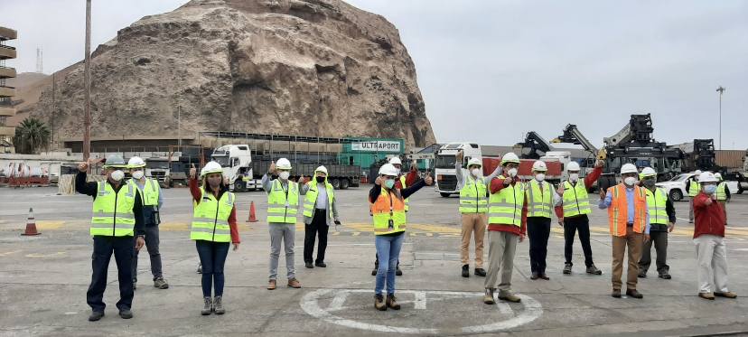 3F99D646-696E-465A-976E-8C259E4EC408