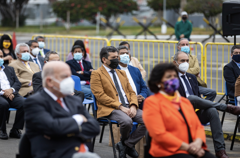 96523889-3FEE-4282-86F5-7CA0D8FCF9BB