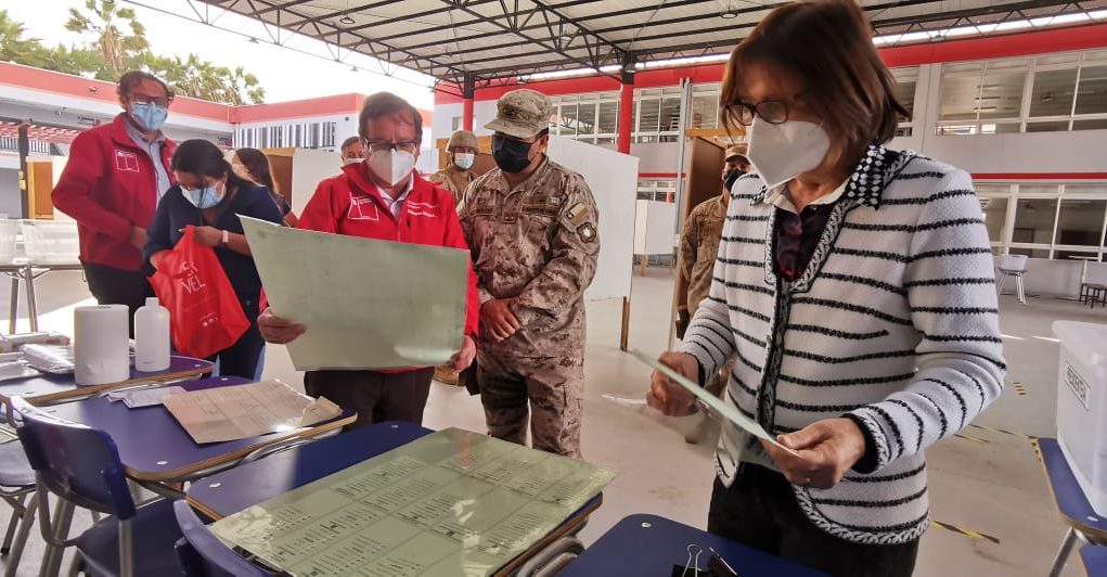 06F2B4D3-07A0-4750-A085-A48499C94307