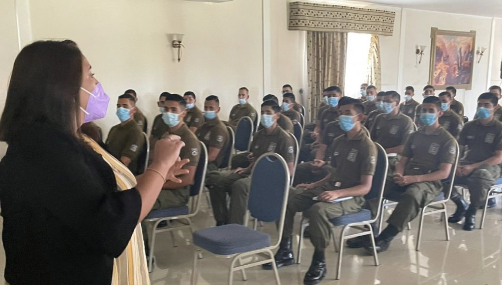 29FEC5F2-2EBB-47EF-A604-E766D2146192