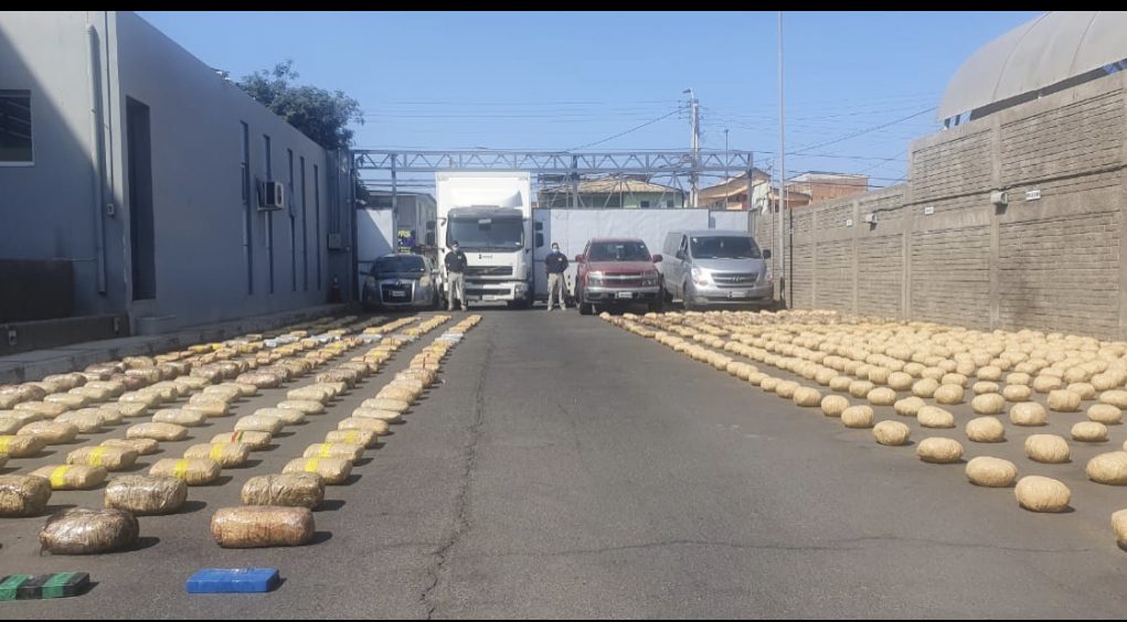 246D60F4-9823-4089-AA59-D0170DF2B751