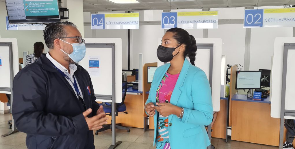 AE7C52A9-F8B3-4455-BECA-DFAA3AC704D4