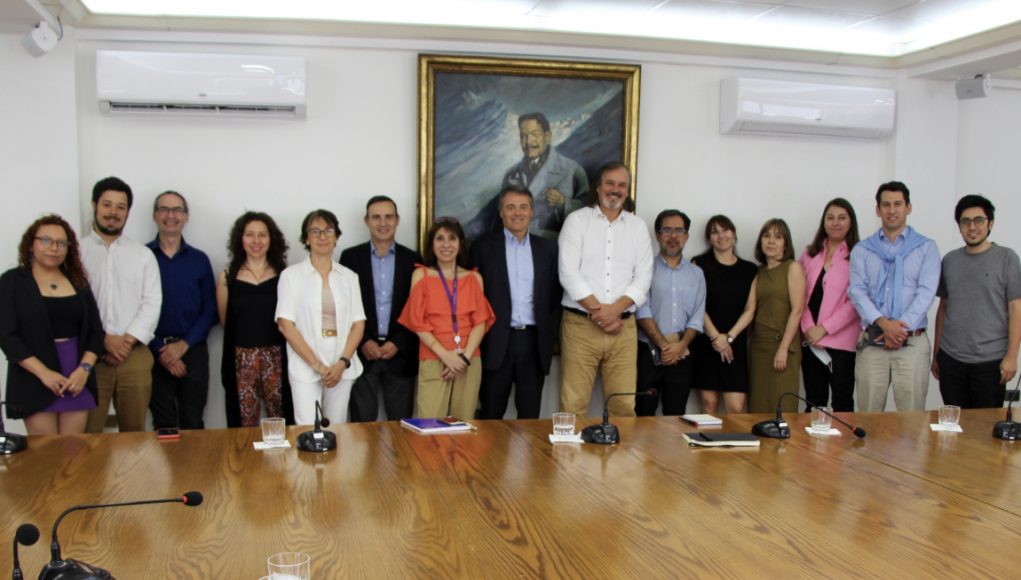 A8CE7979-ABCC-4275-8840-612B54A8F674