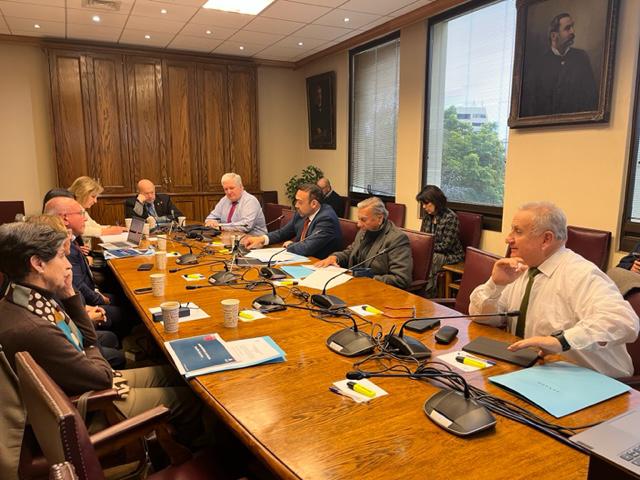 16C6DFF3-407A-4C48-B2C1-D143F89B5E7F