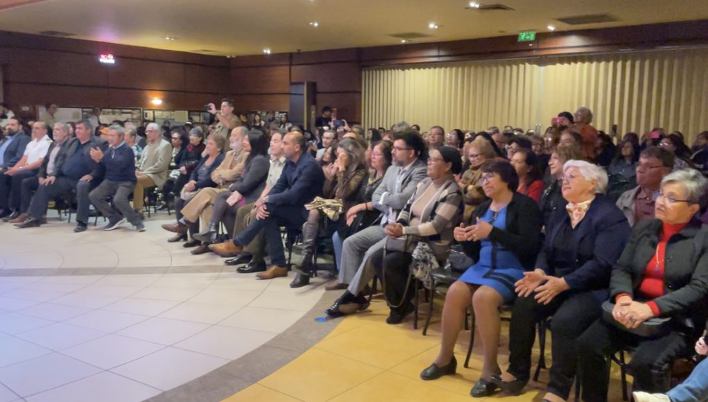 1DEAB4A2-9243-4F14-A892-50F2F06F2E12