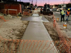 Calle Balmaceda estrena red sanitaria renovada