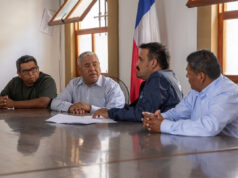 Alcalde Vargas entrega a Delegado Presidencial Plan de Seguridad del Carnaval para reforzar y prevenir riesgos desde el Morro