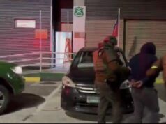 Carabineros detiene a dos sujetos por contrabando de vehículos en la Frontera con Bolivia