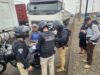 Municipio aplica infracciones a camioneros bolivianos que se estacionan en plena carretera del valle de Lluta