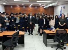 Alumnos del Junior College conocen la labor del Tribunal Oral de Arica