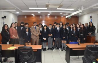 Alumnos del Liceo Jovina Naranjo participaron en juicio simulado en el Tribunal Oral de Arica