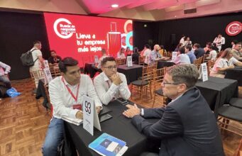 Empresa Portuaria Arica fortalece vínculos con el sector empresarial y académico de Bolivia