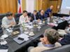 Consejo de Coordinación de Ciudad Puerto evalúa informe del SHOA sobre residuos en playas de Arica y anuncia plan de seguimiento